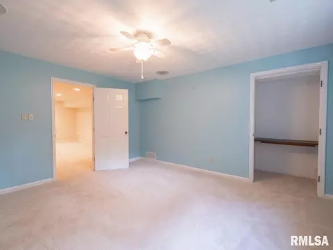326 W Eagle Nest Rd, Dunlap, IL 61525 photo 35