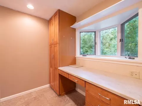 326 W Eagle Nest Rd, Dunlap, IL 61525 photo 17