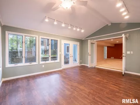 326 W Eagle Nest Rd, Dunlap, IL 61525 photo 40