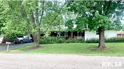 400 Walter St, Yates City, IL 61572