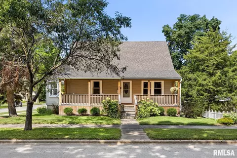 303 N Prairie St, Lacon, IL 61540