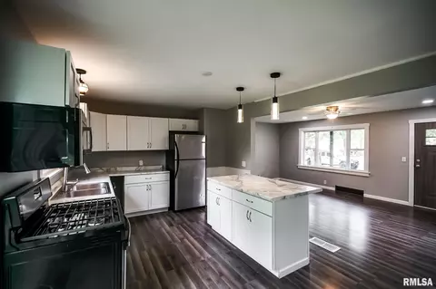 111 Albert St, Washington, IL 61571 photo 15