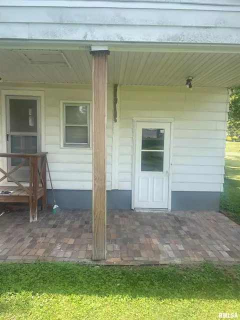 903 Elm St, Macomb, IL 61455 photo 14