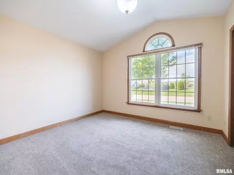 103 Grandezza Dr, Washington, IL 61571 photo 38