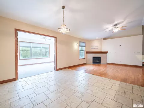 103 Grandezza Dr, Washington, IL 61571 photo 15