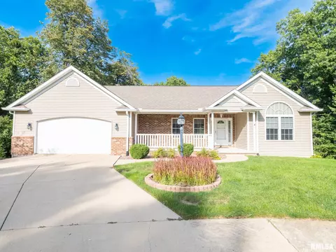 504 Denver Ct, Peoria, IL 61607