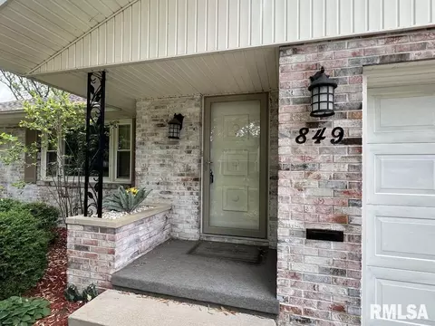 Other - 849 E Franklin St, Macomb, IL 61455 photo 3 of 12