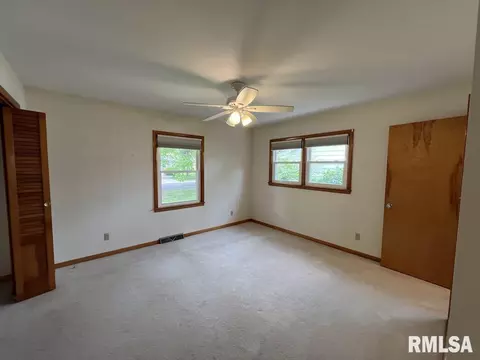 Bedroom - 849 E Franklin St, Macomb, IL 61455 photo 1 of 7