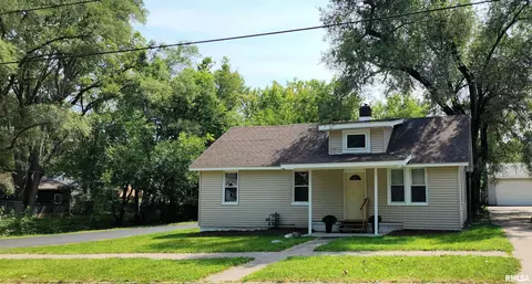 1116 W Willcox Ave, Peoria, IL 61604