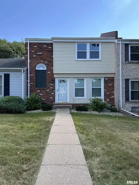 335 Jamestown Rd, Macomb, IL 61455 photo 1