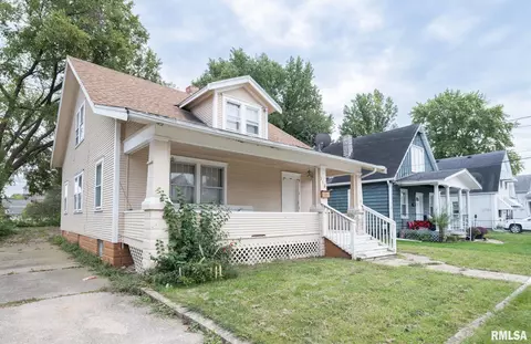 116 N Cedar Ave, West Peoria, IL 61604