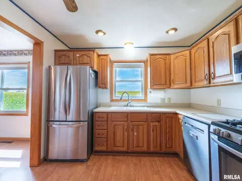 210 Graze Ave, Dunlap, IL 61525 photo 36