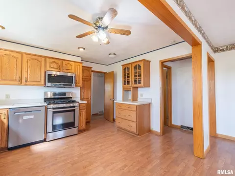 210 Graze Ave, Dunlap, IL 61525 photo 39