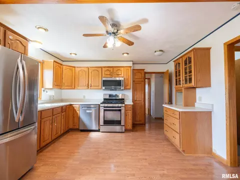 210 Graze Ave, Dunlap, IL 61525 photo 38