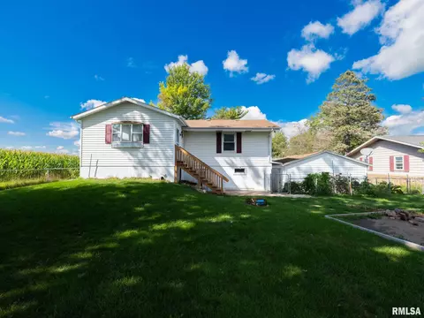 210 Graze Ave, Dunlap, IL 61525 photo 11