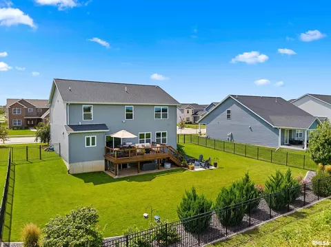Exterior - 3115 W Boulder Point Ct, Dunlap, IL 61525 photo 11 of 13