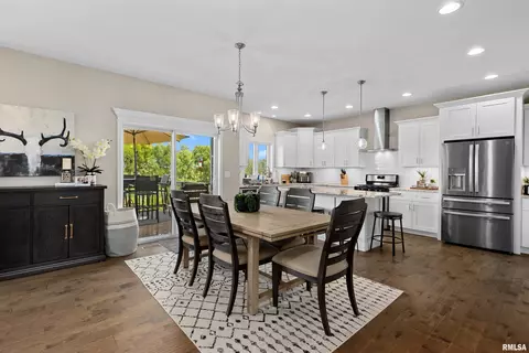 Dining - 3115 W Boulder Point Ct, Dunlap, IL 61525 photo 1 of 4