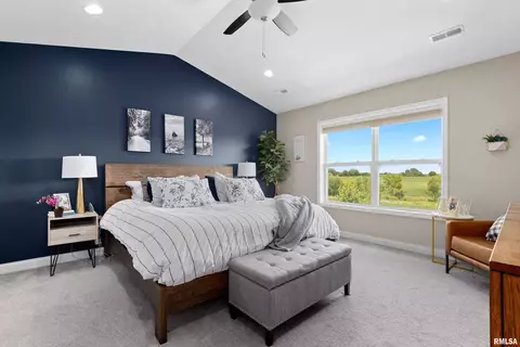 Bedroom - 3115 W Boulder Point Ct, Dunlap, IL 61525 photo 1 of 10