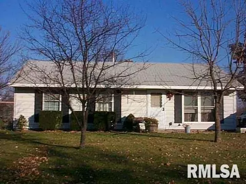 2256 Northridge Ln, Washington, IL 61571