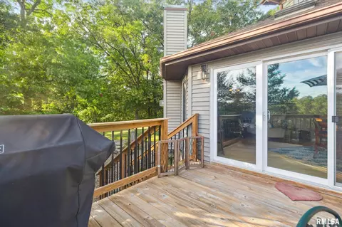 481 Oak Point Rd, Metamora, IL 61548 photo 39
