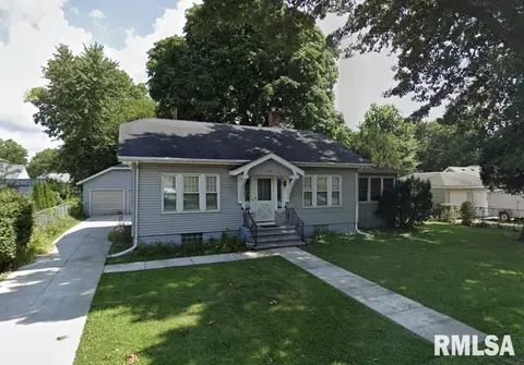 914 N Santa Fe Ave, Chillicothe, IL 61523