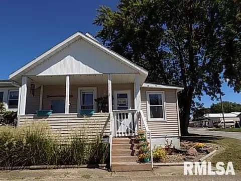 953 Cole St, Bushnell, IL 61422