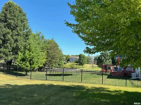 Exterior - 11513 N Ballymore Ave, Dunlap, IL 61525 photo 11 of 15