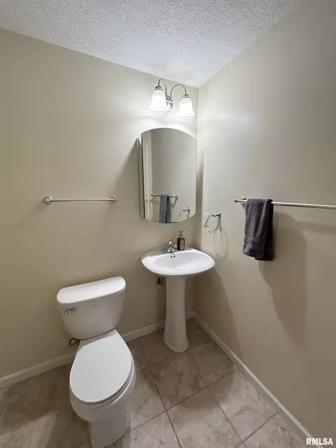 Bath - 11513 N Ballymore Ave, Dunlap, IL 61525 photo 13 of 13