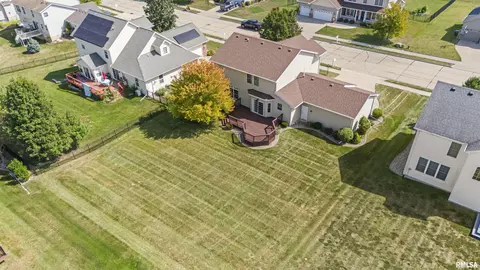 View/Area - 11513 N Ballymore Ave, Dunlap, IL 61525 photo 3 of 8