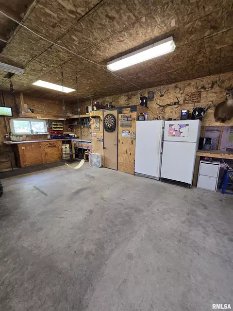 558 130th St, Avon, IL 61415 photo 30