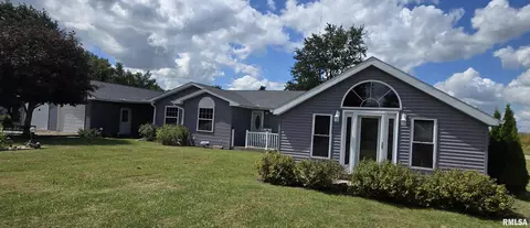 558 130th St, Avon, IL 61415 photo 3