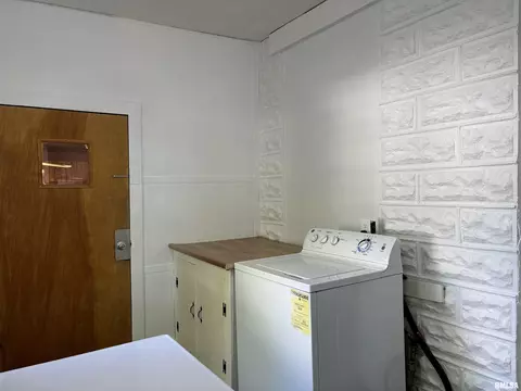 1015 2nd St, Henry, IL 61537 photo 31