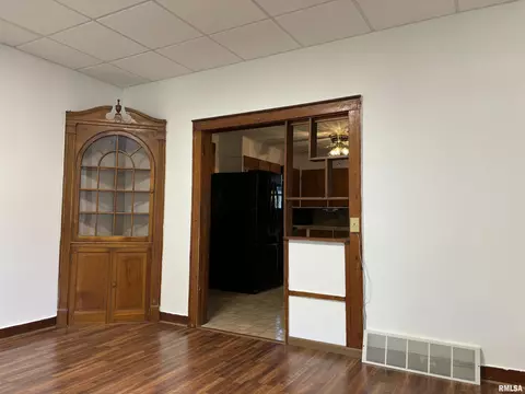 1015 2nd St, Henry, IL 61537 photo 7