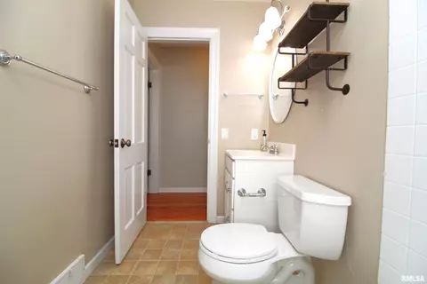 1027 Elmhurst Ave, Peoria, IL 61603 photo 38