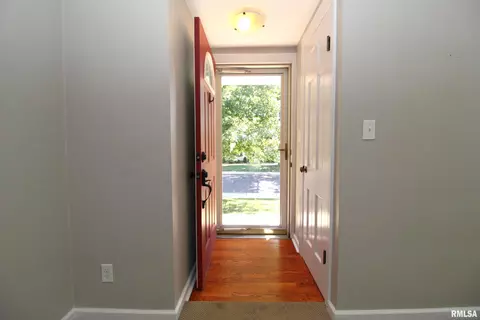 1027 Elmhurst Ave, Peoria, IL 61603 photo 15