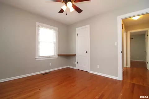 1027 Elmhurst Ave, Peoria, IL 61603 photo 42