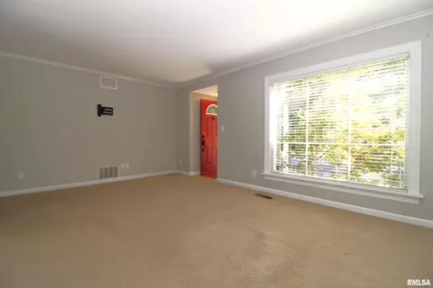 1027 Elmhurst Ave, Peoria, IL 61603 photo 18