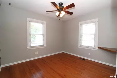 1027 Elmhurst Ave, Peoria, IL 61603 photo 39