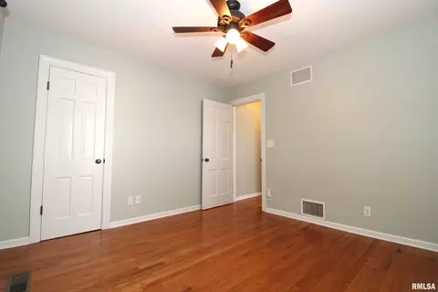 1027 Elmhurst Ave, Peoria, IL 61603 photo 34