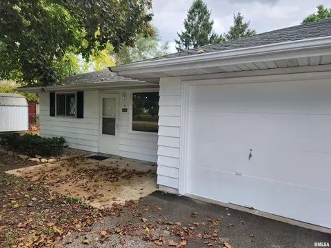 5404 E Marquette St, Chillicothe, IL 61523 photo 4