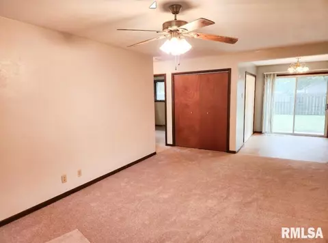 5404 E Marquette St, Chillicothe, IL 61523 photo 9