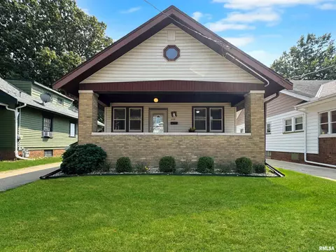 2108 W Barker Ave, West Peoria, IL 61604