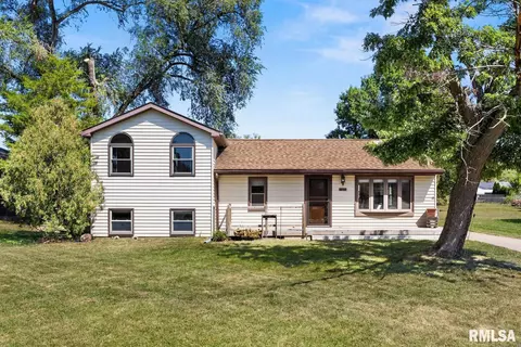 4911 E Richland Ave, Chillicothe, IL 61523