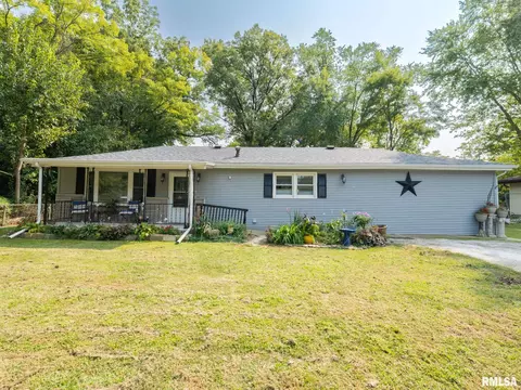 3430 W Verna St, Peoria, IL 61605