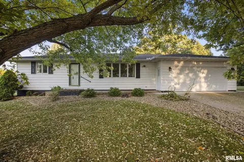 22230 Timber Ln, Morton, IL 61550