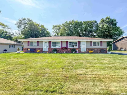 5820 W Heuermann Rd, Peoria, IL 61607