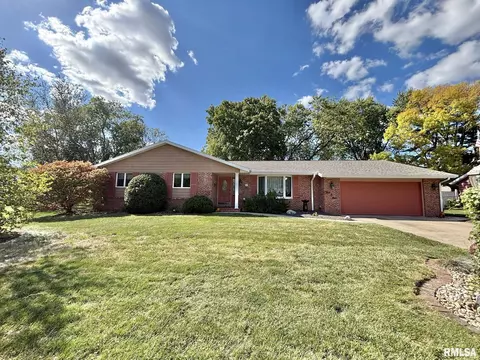 409 N Montana Ave, Morton, IL 61550