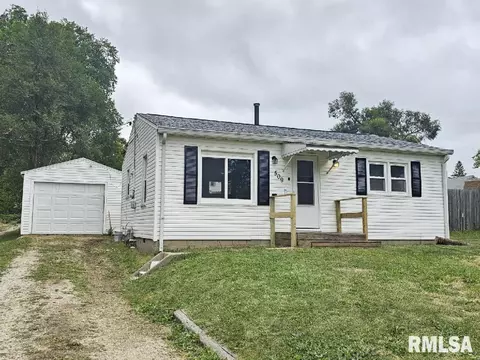509 Dempsey St, Creve Coeur, IL 61610