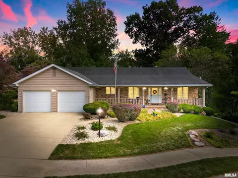 5408 W Teal Wood Ct, Peoria, IL 61615