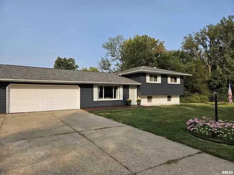 10525 W Galan Ct, Mapleton, IL 61547 photo 1